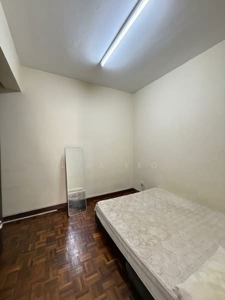 Pangsapuri untuk Disewa di Permas Ville Apartment - Lisa Yeo - Bedroom - PropertyGuru.com.my