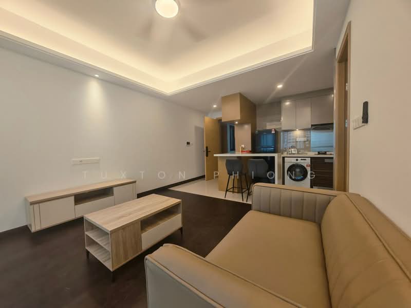 Kondominium untuk Disewa di R&F Princess Cove Phase 2-Seine Region - Tuxton Phiong - Living Room - PropertyGuru.com.my