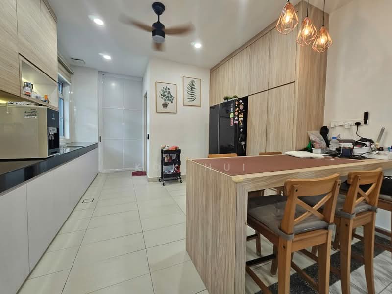 Cluster House for Sale in Eco Spring (Johor Bahru) - Kok Hui - Kitchen - PropertyGuru.com.my
