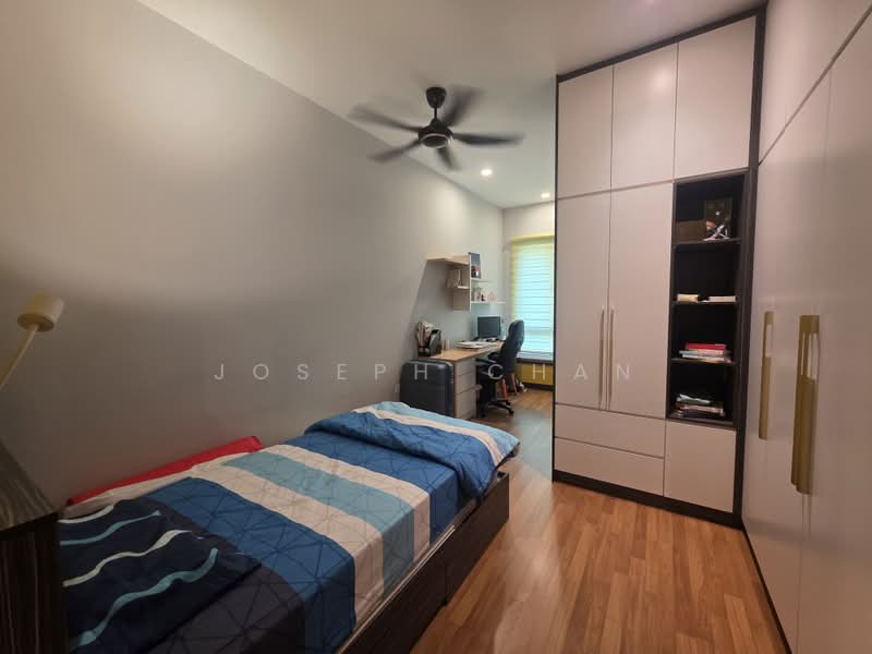 Rumah Teres 2-Tingkat untuk Dijual di Bukit Raja (Selangor) - Joseph Chan - Bedroom - PropertyGuru.com.my
