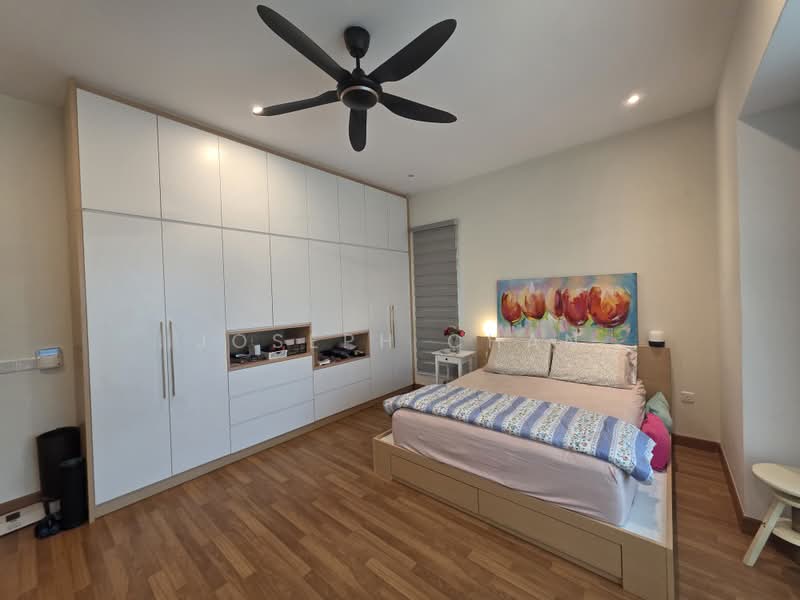 Rumah Teres 2-Tingkat untuk Dijual di Bukit Raja (Selangor) - Joseph Chan - Master Bedroom - PropertyGuru.com.my
