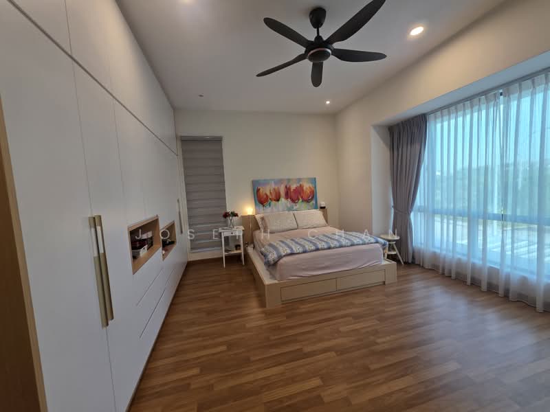 Rumah Teres 2-Tingkat untuk Dijual di Bukit Raja (Selangor) - Joseph Chan - Master Bedroom - PropertyGuru.com.my