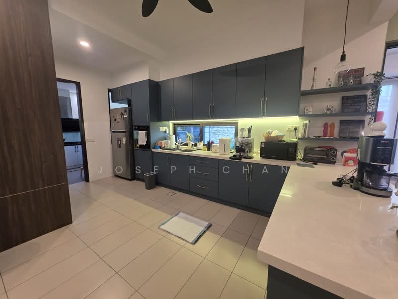 Rumah Teres 2-Tingkat untuk Dijual di Bukit Raja (Selangor) - Joseph Chan - Kitchen - PropertyGuru.com.my