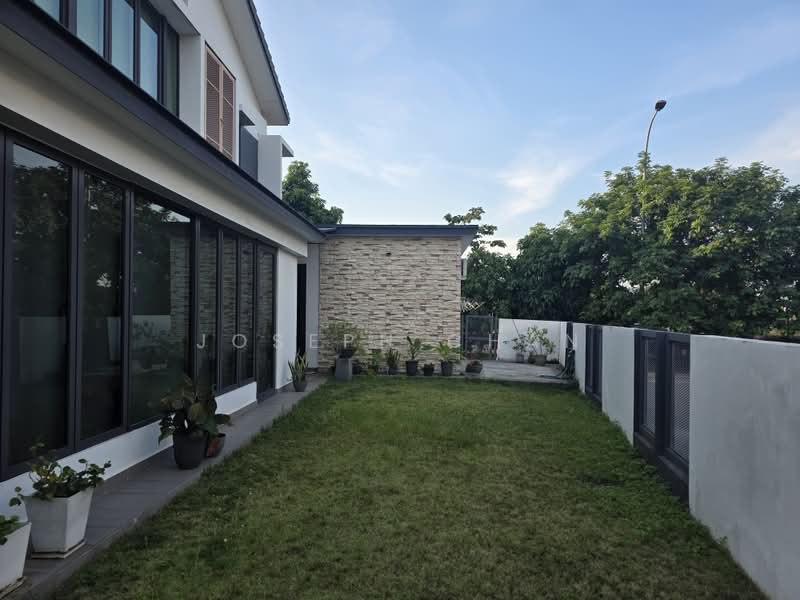 Rumah Teres 2-Tingkat untuk Dijual di Bukit Raja (Selangor) - Joseph Chan - Exterior - PropertyGuru.com.my