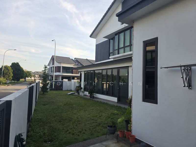 Rumah Teres 2-Tingkat untuk Dijual di Bukit Raja (Selangor) - Joseph Chan - Exterior - PropertyGuru.com.my