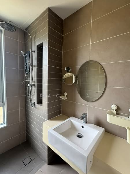 Rumah Teres untuk Disewa di Bandar Tropicana Aman (Telok Panglima Garang) - Grace Lai - Bathroom - PropertyGuru.com.my