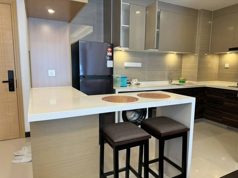 Kondominium untuk Disewa di R&F Princess Cove Phase 2-Seine Region - Tuxton Phiong - Kitchen - PropertyGuru.com.my