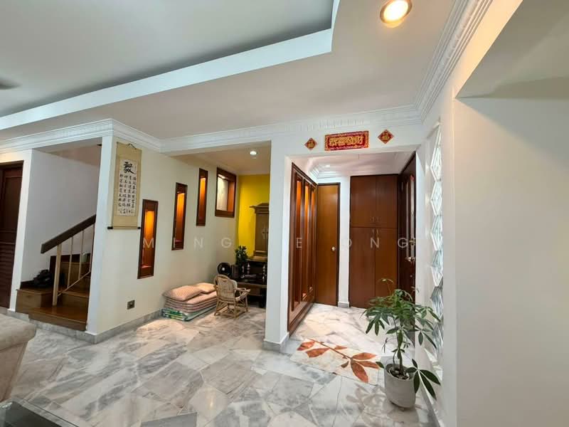 Terraced House for Sale in Bandar Kinrara Seksyen 5 (Bandar Kinrara) - Ming Ze Ong - Entrance - PropertyGuru.com.my
