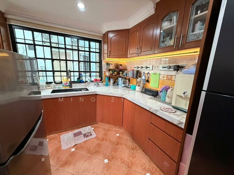 Terraced House for Sale in Bandar Kinrara Seksyen 5 (Bandar Kinrara) - Ming Ze Ong - Kitchen - PropertyGuru.com.my