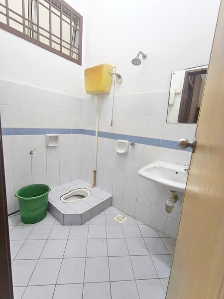 Rumah Teres 1-Tingkat untuk Disewa di Taman Setia Indah (Tebrau) - Cavin Sim - Bathroom - PropertyGuru.com.my