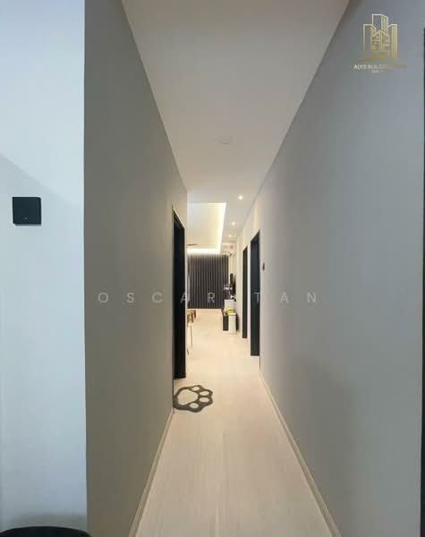 Pangsapuri untuk Dijual di Indah Cempaka - Oscar Tan - Corridor - PropertyGuru.com.my