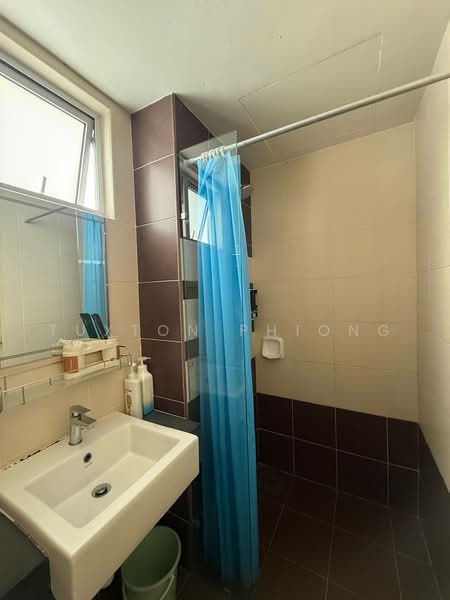 Service Residence for Rent at One Sentral Serviced Residence - Tuxton Phiong - Bathroom - PropertyGuru.com.my