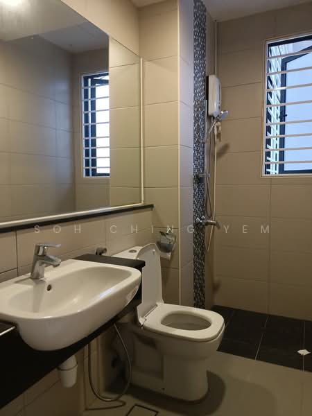 Condominium for Sale at KM1 West - Soh Ching Yem - Bathroom - PropertyGuru.com.my