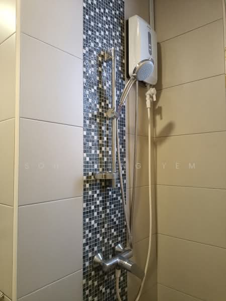 Condominium for Sale at KM1 West - Soh Ching Yem - Bathroom - PropertyGuru.com.my