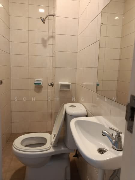 Condominium for Sale at KM1 West - Soh Ching Yem - Bathroom - PropertyGuru.com.my
