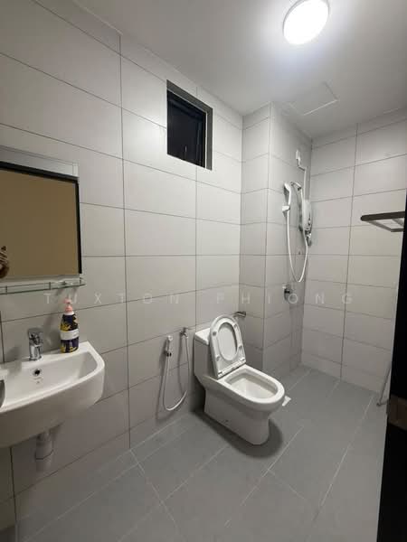 Service Residence for Rent at Meldrum Heights (Residensi Meldrum) - Tuxton Phiong - Bathroom - PropertyGuru.com.my