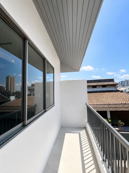 Bungalow for Rent in Seksyen 14 (Petaling Jaya) - Albert Ho - Balcony - PropertyGuru.com.my