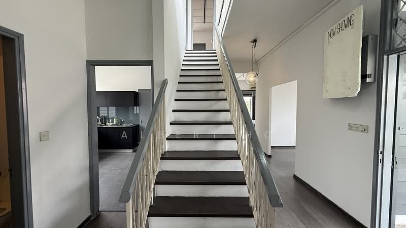 Rumah Banglo untuk Disewa di Seksyen 14 (Petaling Jaya) - Albert Ho - Kitchen - PropertyGuru.com.my