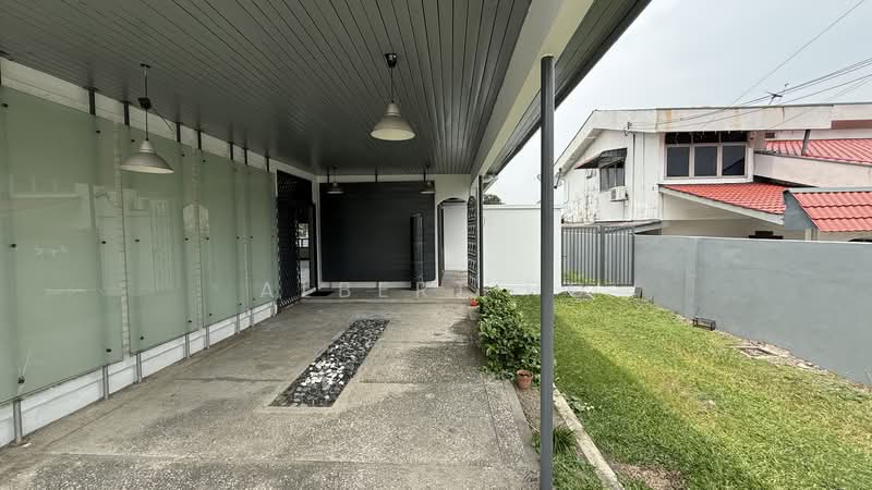 Rumah Banglo untuk Disewa di Seksyen 14 (Petaling Jaya) - Albert Ho - Exterior - PropertyGuru.com.my