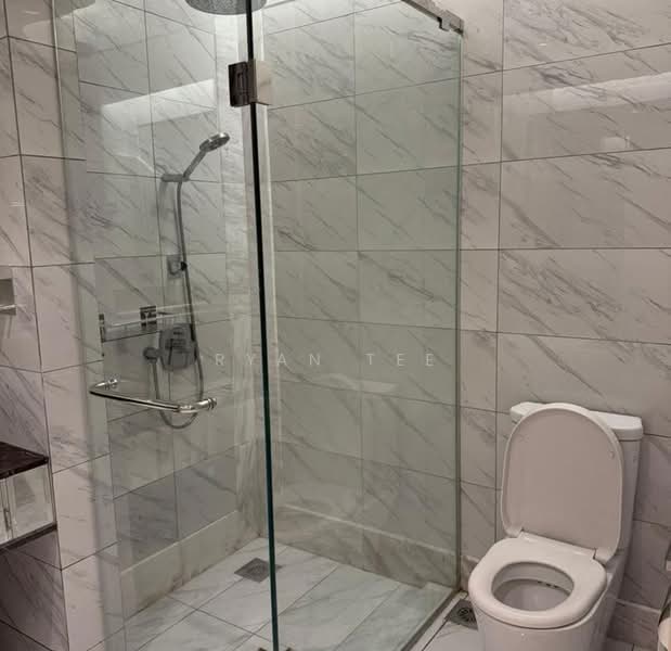 Kediaman Servis untuk Disewa di Dorsett Residences Sri Hartamas - Ryan Tee - Bathroom - PropertyGuru.com.my