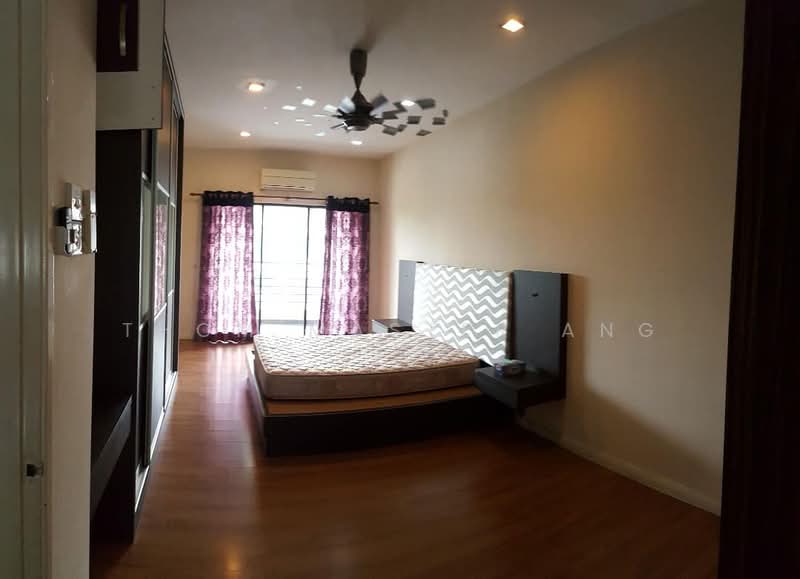 3-storey Terraced House for Sale in Taman Tasik Damai (Sungai Besi) - Thom Master Ang - Bedroom - PropertyGuru.com.my