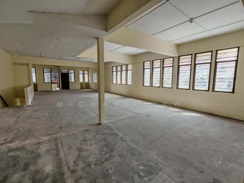 Shop / Office untuk Dijual di Taman Bukit Chedang (Seremban) - Michael Liew - Interior - PropertyGuru.com.my