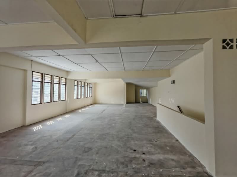 Shop / Office untuk Dijual di Taman Bukit Chedang (Seremban) - Michael Liew - Interior - PropertyGuru.com.my
