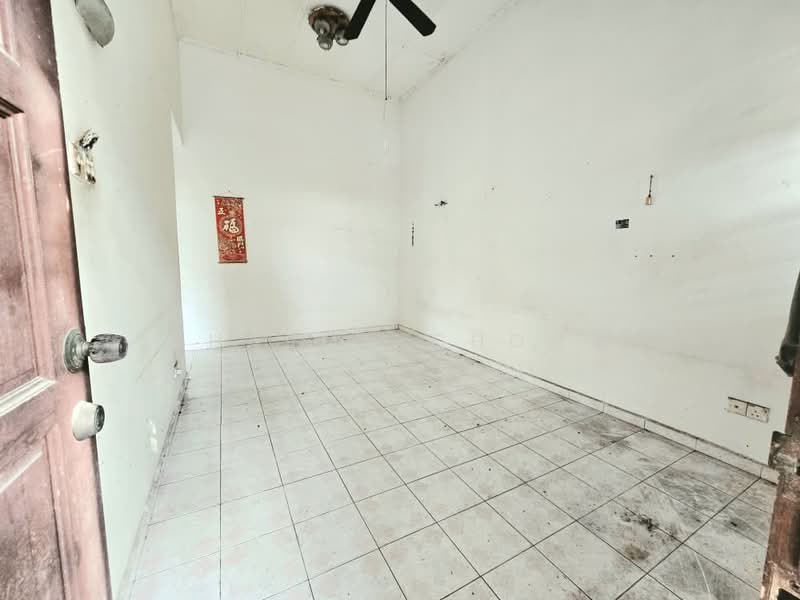 1-storey Terraced House for Sale in Perling (Johor) - Sharon Chong - Interior - PropertyGuru.com.my