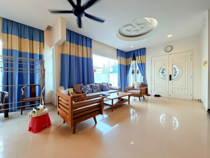 Semi-Detached House for Sale in Iskandar Puteri (Nusajaya) (Johor) - Sean Yeoh - Living Room - PropertyGuru.com.my