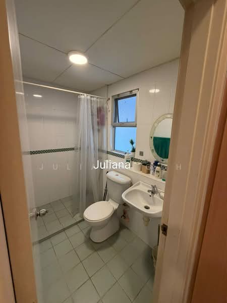 Condominium for Sale at Seri Maya Condominium - Juliana Goh - Bathroom - PropertyGuru.com.my