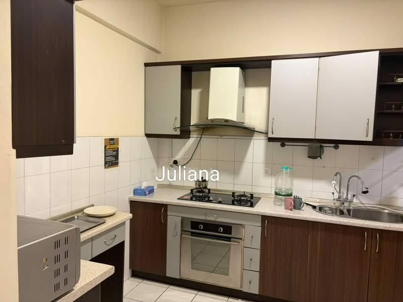 Condominium for Sale at Seri Maya Condominium - Juliana Goh - Kitchen - PropertyGuru.com.my