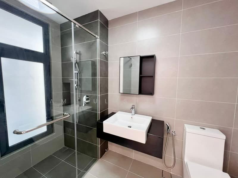 Service Residence for Rent at Sunway Belfield - Amirul Shafiq - Bathroom - PropertyGuru.com.my
