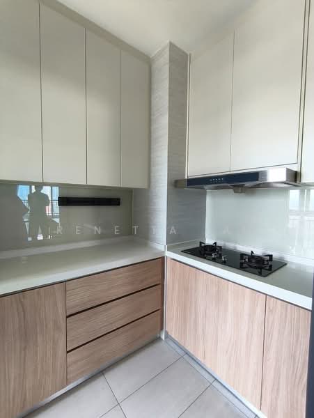 Servis Apartment untuk Disewa di Baron Residence @ Lake City - Renetta Jau - Kitchen - PropertyGuru.com.my