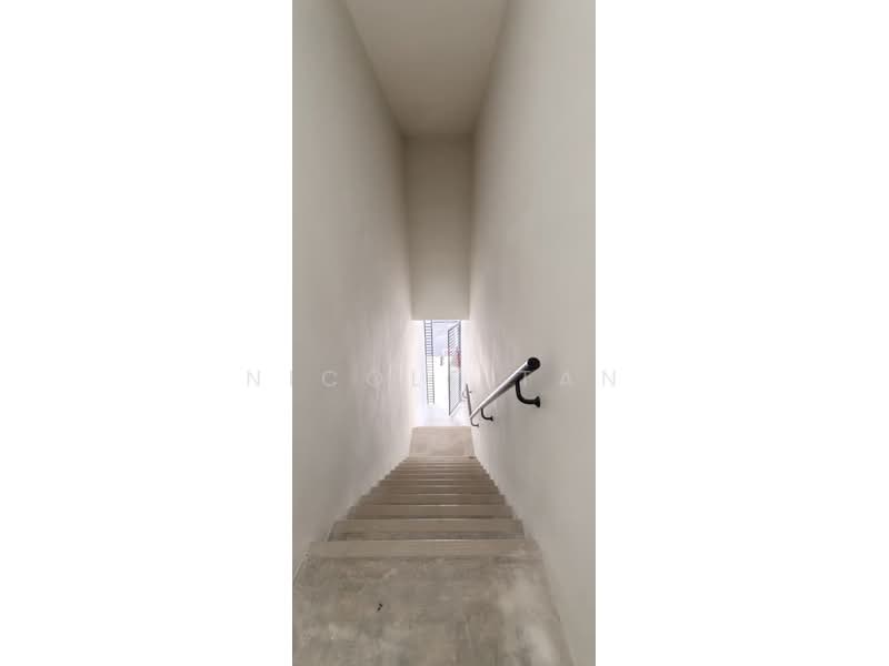 Shop for Rent in Labu (Negeri Sembilan) - Nicole Tan - Entrance - PropertyGuru.com.my