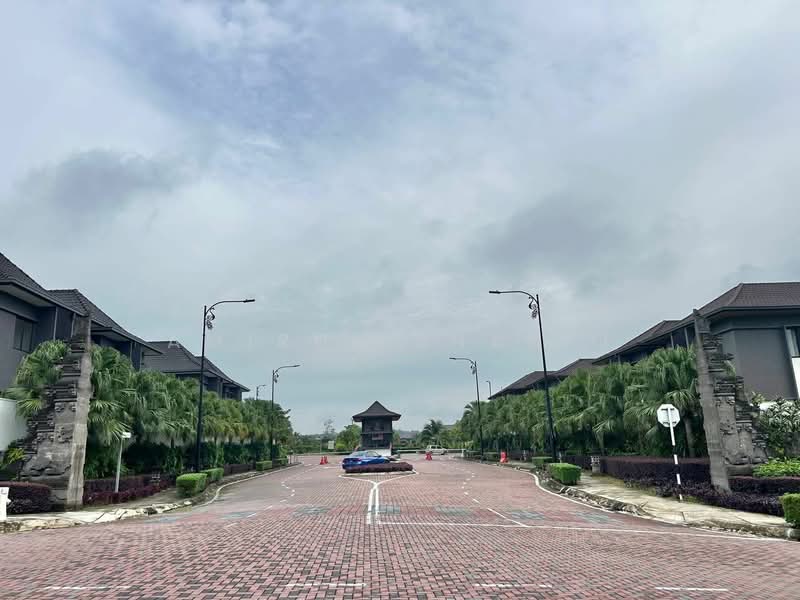 Semi-Detached House for Rent in Taman Tasik Semenyih (Semenyih) - Amirul Shafiq - Exterior - PropertyGuru.com.my