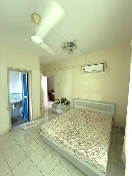 Apartment for Sale at Bistari Impian Apartment - Vivien Tan - Bedroom - PropertyGuru.com.my