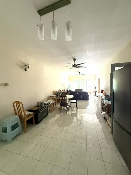 Apartment for Sale at Bistari Impian Apartment - Vivien Tan - Living Room - PropertyGuru.com.my