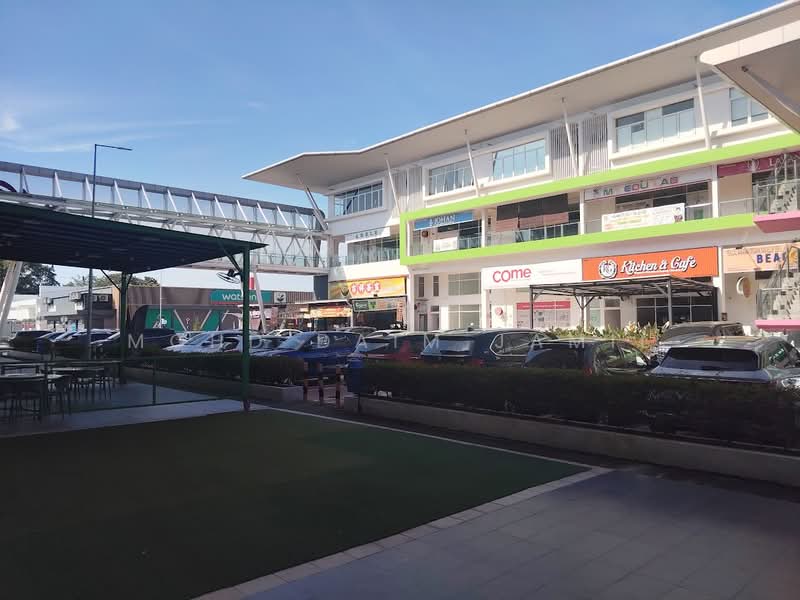 Shop for Rent in Taman Anggun (Rawang) - Mohd Daim Jamil - Exterior - PropertyGuru.com.my