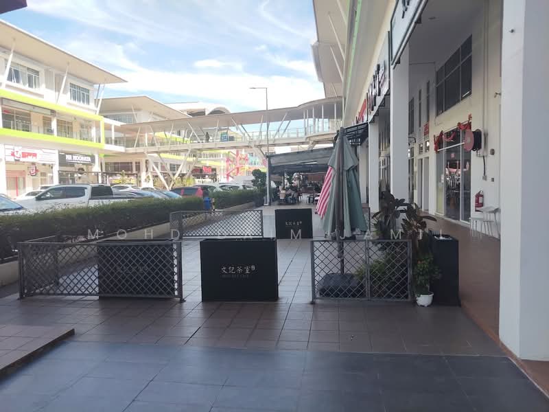 Shop for Rent in Taman Anggun (Rawang) - Mohd Daim Jamil - Exterior - PropertyGuru.com.my