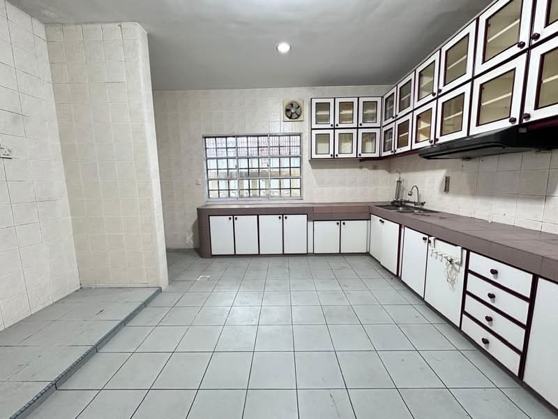 Semi-Detached House for Sale in Taman Gembira (Jalan Klang Lama (Old Klang Road)) - Kenji Ti - PropertyGuru.com.my