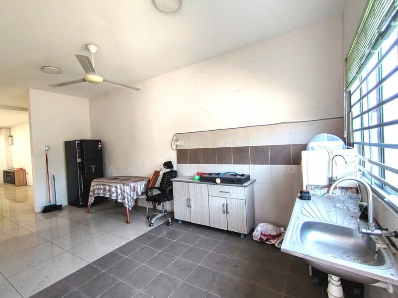 Rumah Teres 2-Tingkat untuk Dijual di Shah Alam (Selangor) - Tan Bee Choo - Kitchen - PropertyGuru.com.my