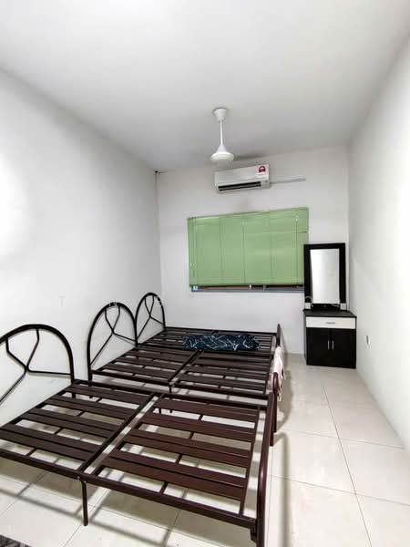 Rumah Teres 2-Tingkat untuk Dijual di Shah Alam (Selangor) - Tan Bee Choo - Bedroom - PropertyGuru.com.my