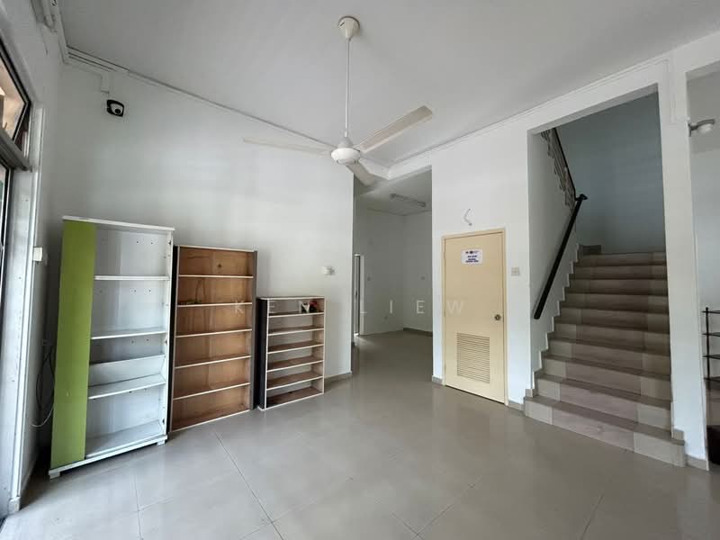 Rumah Teres 2-Tingkat untuk Disewa di Ehsan Jaya (Johor Bahru) - Ken Liew - PropertyGuru.com.my