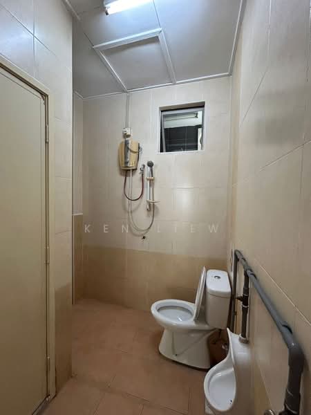 Rumah Teres 2-Tingkat untuk Disewa di Ehsan Jaya (Johor Bahru) - Ken Liew - PropertyGuru.com.my