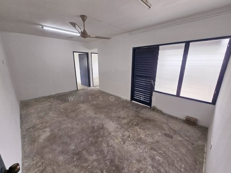 Rumah Flat untuk Disewa di Taman Daya - Jalan Pinang 3, 4 - Wilson Ku - PropertyGuru.com.my