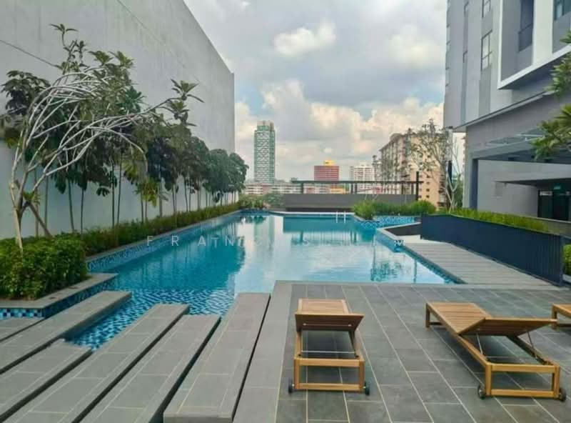 Servis Apartment untuk Disewa di SWNK Houze @ BBCC - Francis Lim - Exterior - PropertyGuru.com.my