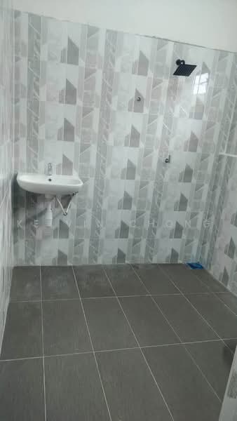 Rumah Teres 1-Tingkat untuk Disewa di Taman Lim (Ipoh) - Kelvin Chong - Bathroom - PropertyGuru.com.my