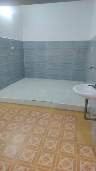 Rumah Teres 1-Tingkat untuk Disewa di Taman Lim (Ipoh) - Kelvin Chong - Bathroom - PropertyGuru.com.my