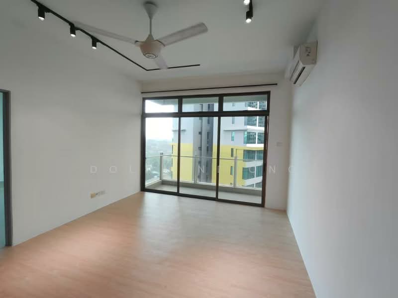 Kondominium untuk Dijual di PARC Regency (Residensi Masai) - Dolphine Ong - Balcony - PropertyGuru.com.my