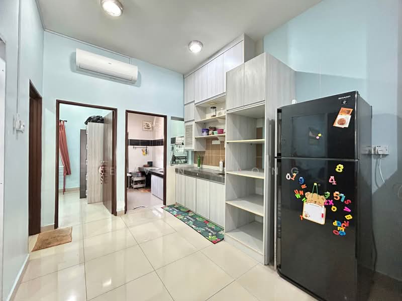 Rumah Teres 1.5 Tingkat untuk Disewa di Taman Arkid (Menglembu) - Kelvin Chong - Kitchen - PropertyGuru.com.my